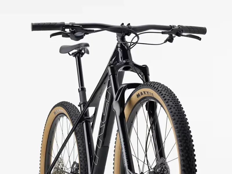 TREK Procaliber 9.5 Gen 3 Mountain Bike in Dark Star-1