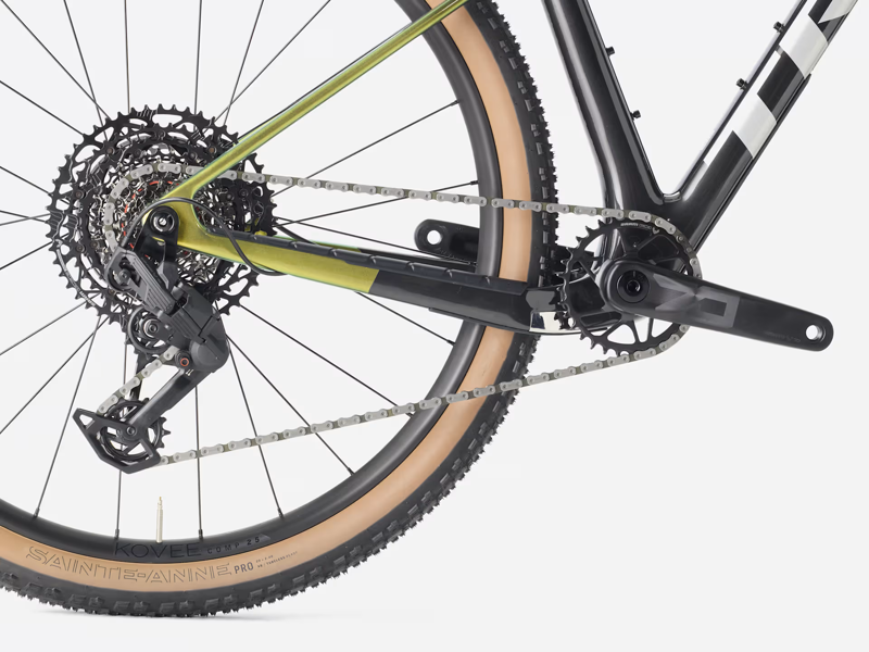 TREK Procaliber 9.6 Gen 3 Hardtail Mountain Bike in Chameleon Green-4