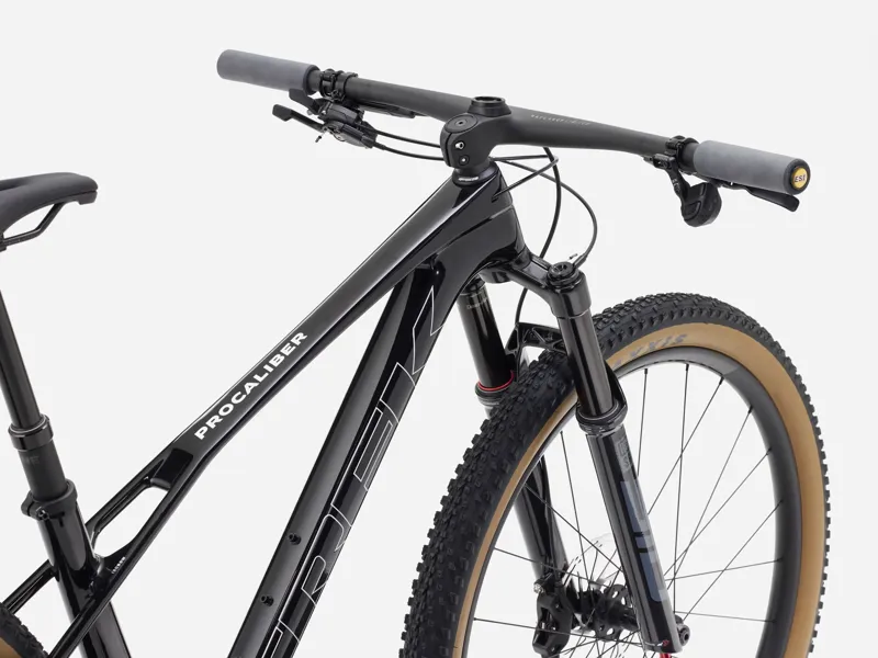 TREK Procaliber 9.7 Gen 3 Mountain Bike in Dark Star-1