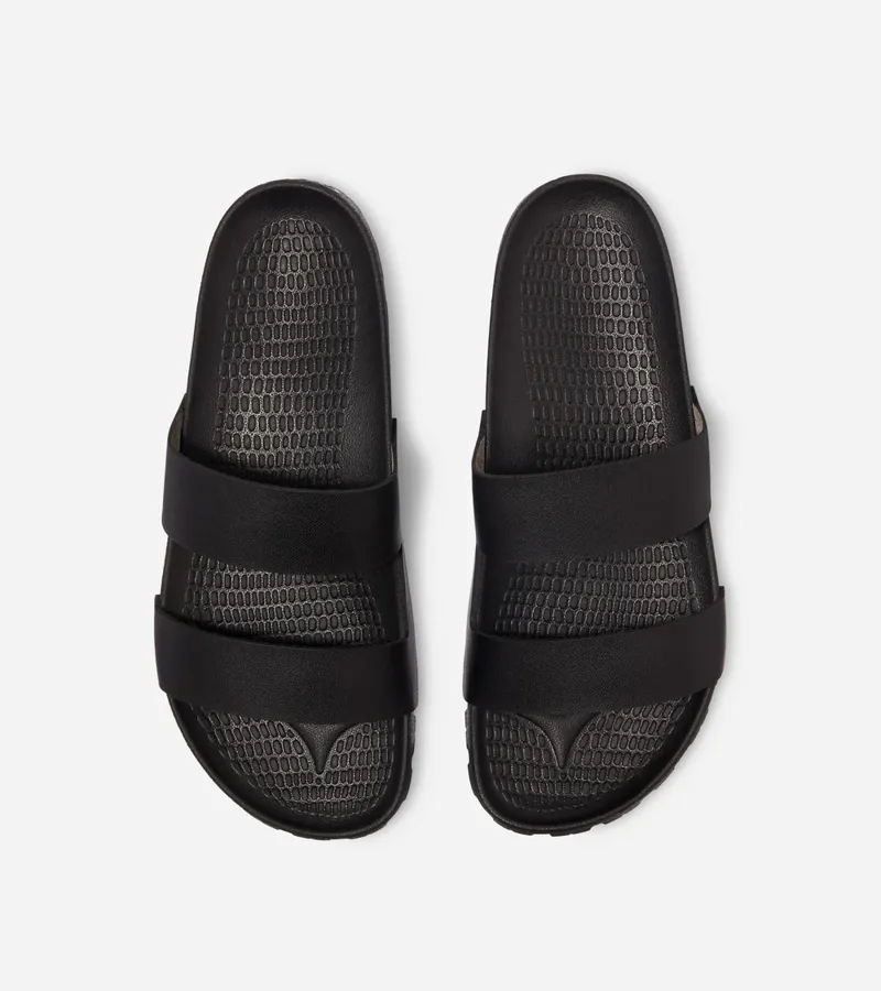 Quoc Lala Slide in Black-1