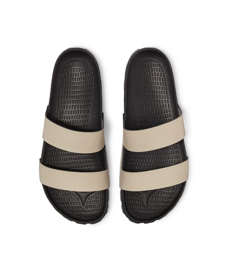 Quoc Lala Slide in Sand-1