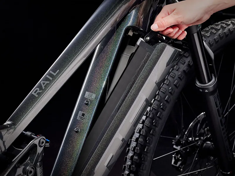 TREK Rail 7 Gen 3 625Wh Full Suspension Electric Mountain Bike in Dark Prismatic-8