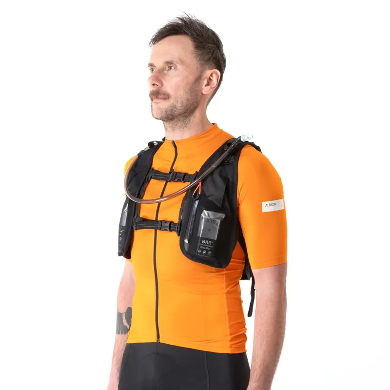 Restrap Race Hydration Vest-2