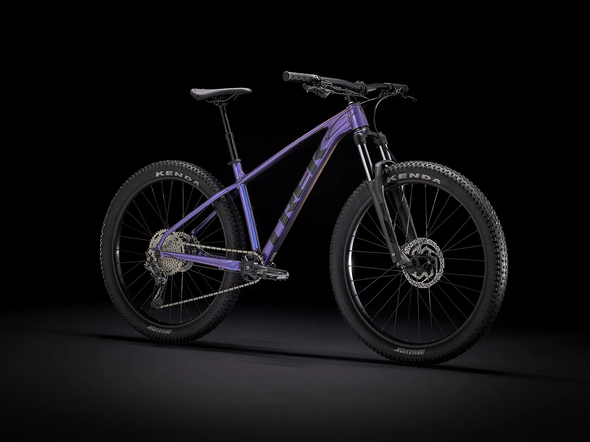 TREK Roscoe Hardtail Mountain Bike in Purple Flip and Trek Black