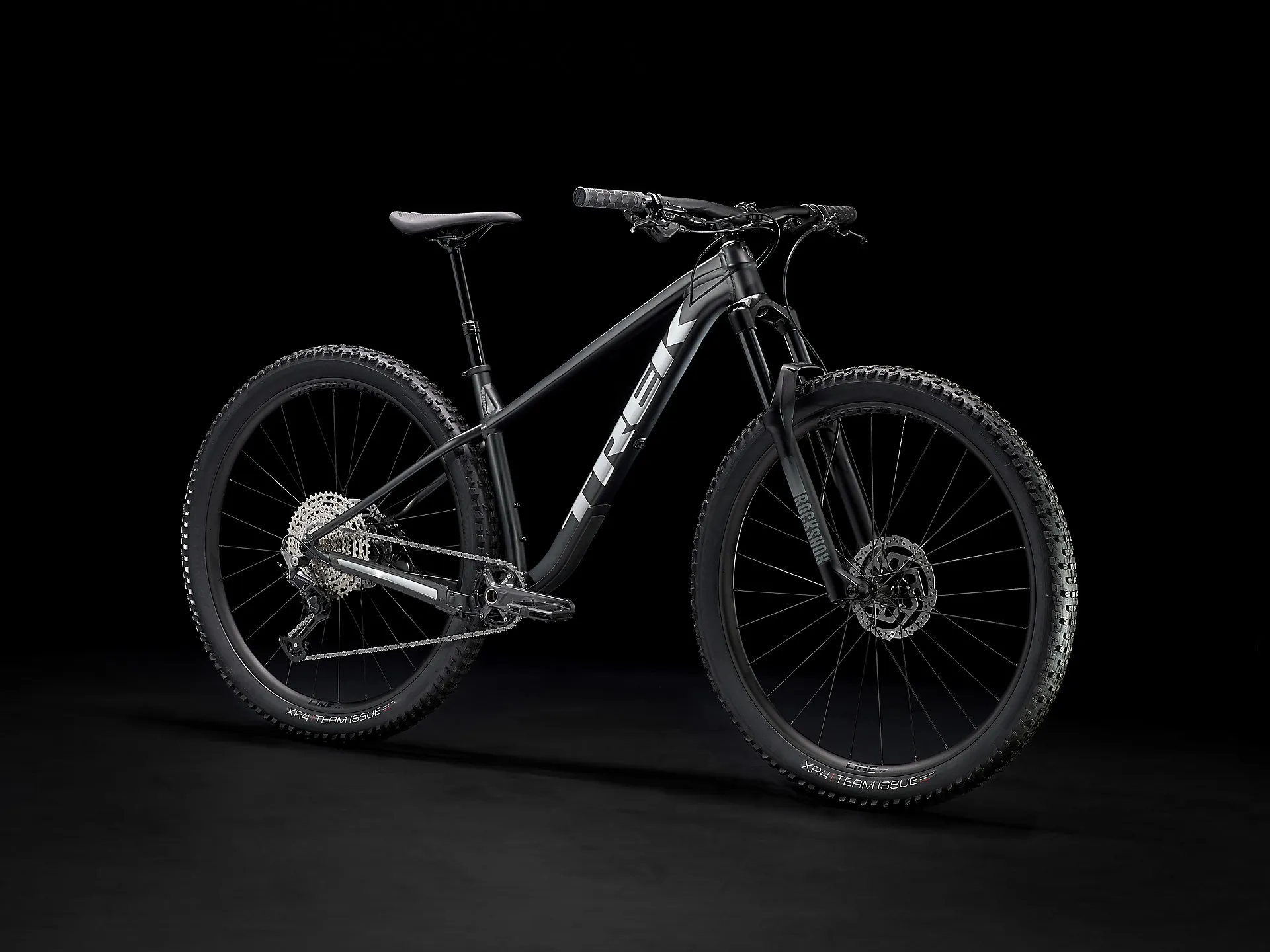 TREK Roscoe Hardtail Mountain Bike in Matte Trek Black