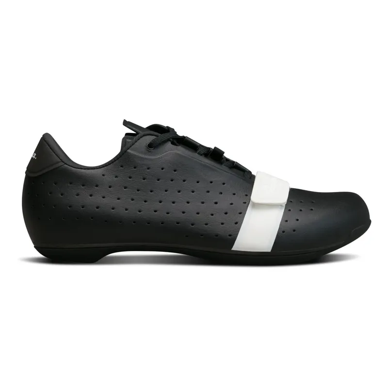 Rapha Classic Shoes in Black