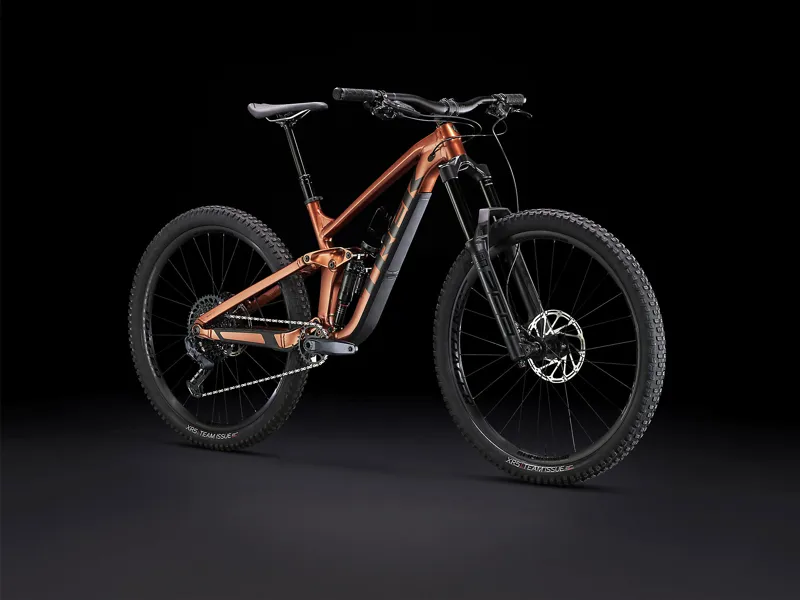 TREK Slash 8 Full Suspension Mountain Bike in Pennyflake-11