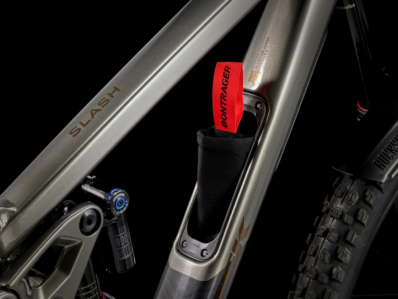 TREK Slash 9 GX AXS Gen 6 Full Suspension Mountain Bike in Mercury-3