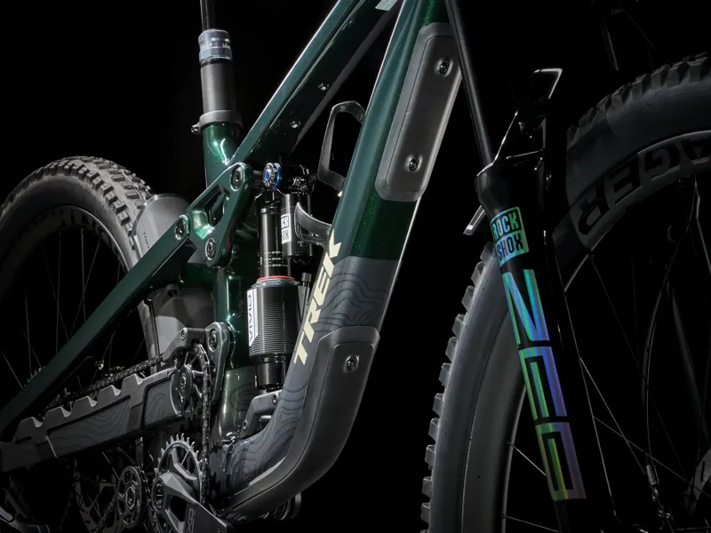 TREK Slash 9.9 X0 AXS T-Type Gen 6 Full Suspension Mountain Bike in Daintree-10