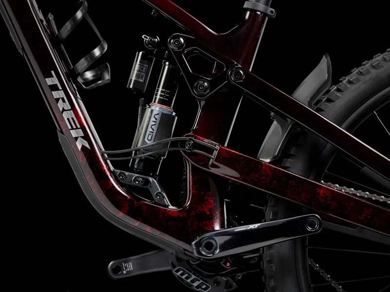 TREK Slash 9.8 XT Gen 6 Full Suspension Mountain Bike in Carbon Red Smoke-3