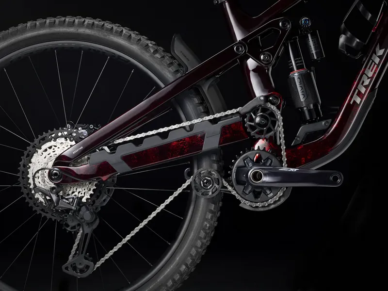 TREK Slash 9.8 XT Gen 6 Full Suspension Mountain Bike in Carbon Red Smoke-4