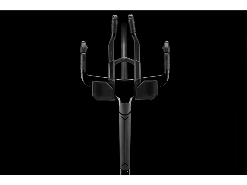 TREK Speed Concept SLR 7 Triathlon Bike in Metallic Red Smoke to Carbon Red Smoke Fade-3