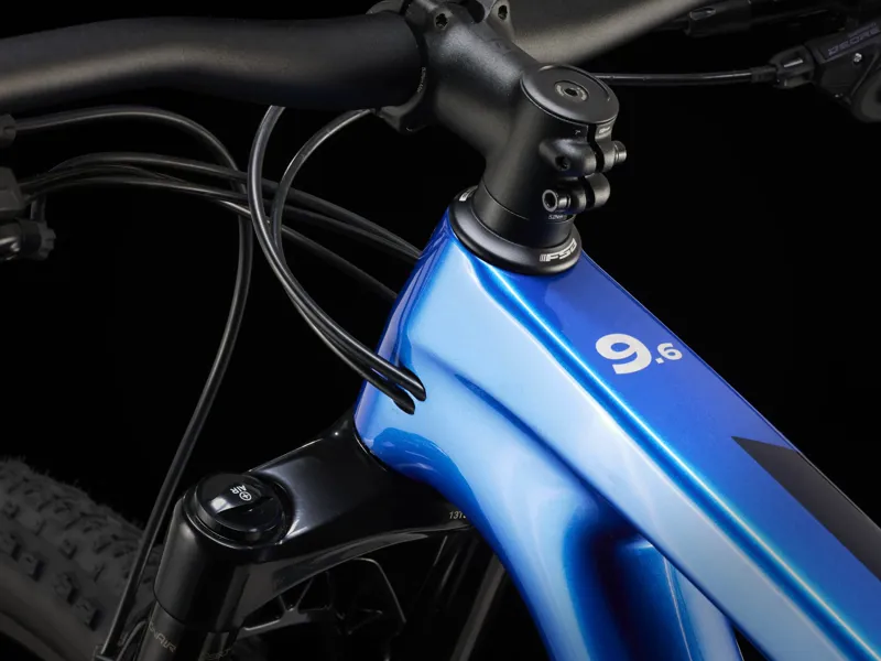 TREK Supercaliber SL 9.6 Gen 2 Full Suspension XC Mountain Bike in Alpine Blue-11