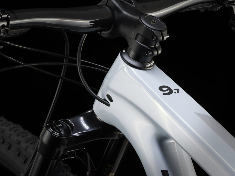 TREK Supercaliber SL 9.7 GX AXS Gen 2 Full Suspension XC Mountain Bike in Plasma Grey Pearl COSMETIC DAMAGE -12