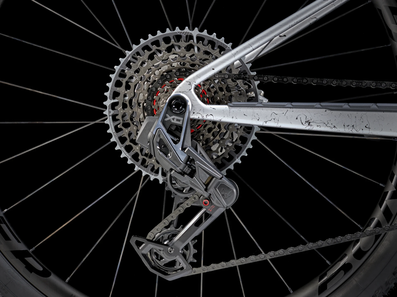 TREK Supercaliber SLR 9.9 X0 AXS Gen 2 Full Suspension XC Mountain Bike in Argent Drizzle-3
