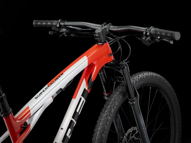 TREK Supercaliber SL 9.6 Gen 2 Full Suspension Mountain Bike in Lunar Silver and Lava Red-1