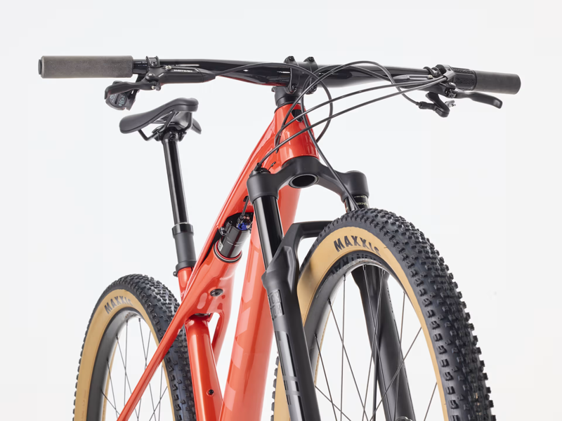TREK Supercaliber SL 9.7 GX AXS Gen 2 Full Suspension Mountain Bike in Lava-1