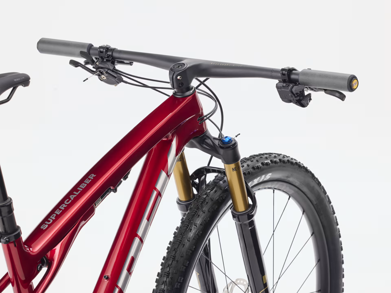 TREK Supercaliber SLR 9.8 XT Di2 Gen 2 Full Suspension Mountain Bike in Red Smoke and Drizzle-2