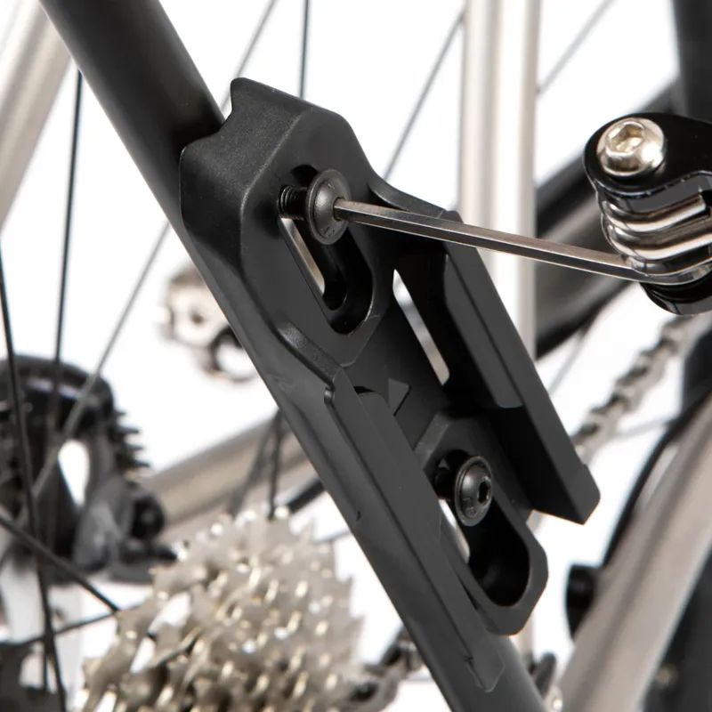 Restrap Switch Rack-8