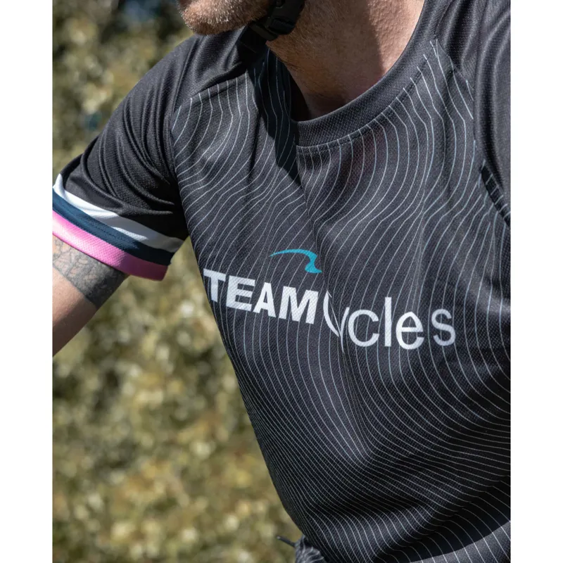 Team Cycles Short Sleeve Mountain Bike Jersey in Black-2
