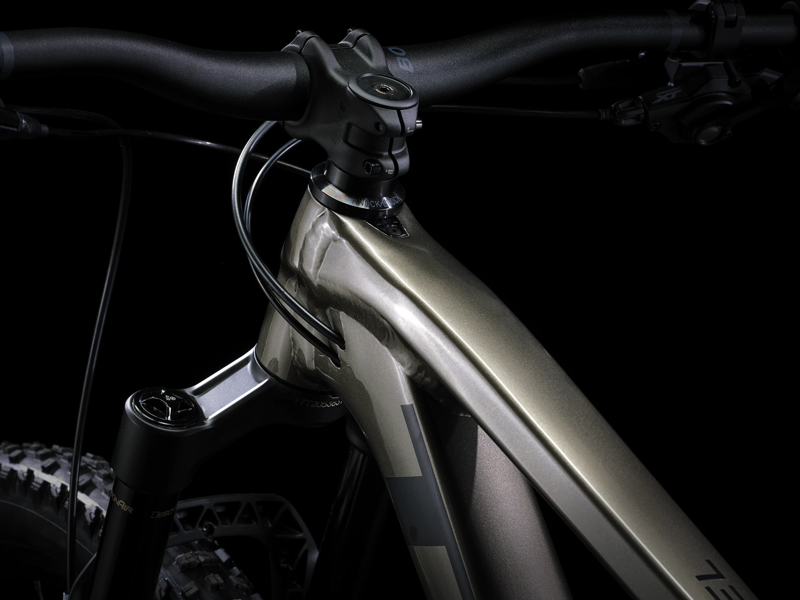 TREK Top Fuel 8 Full Suspension Mountain Bike in Mercury-2