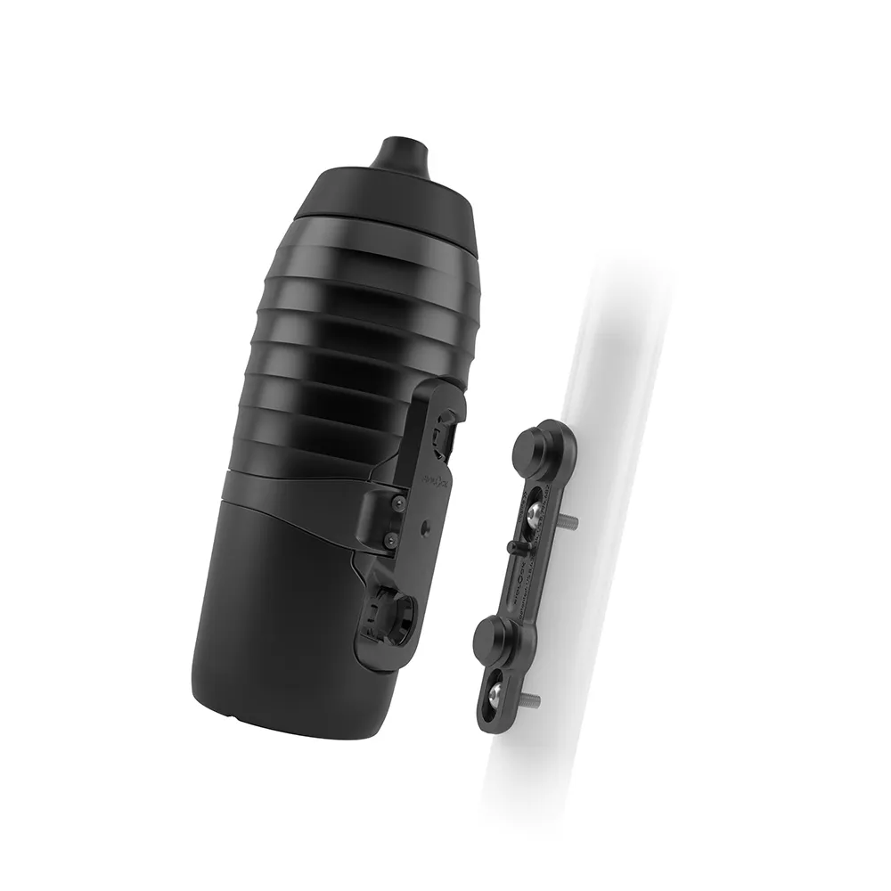 Team Cycles Fidlock TWIST X KEEGO Bottle 600ml and Bike Base in Black | Interest FREE Finance & Online Refund Policy.