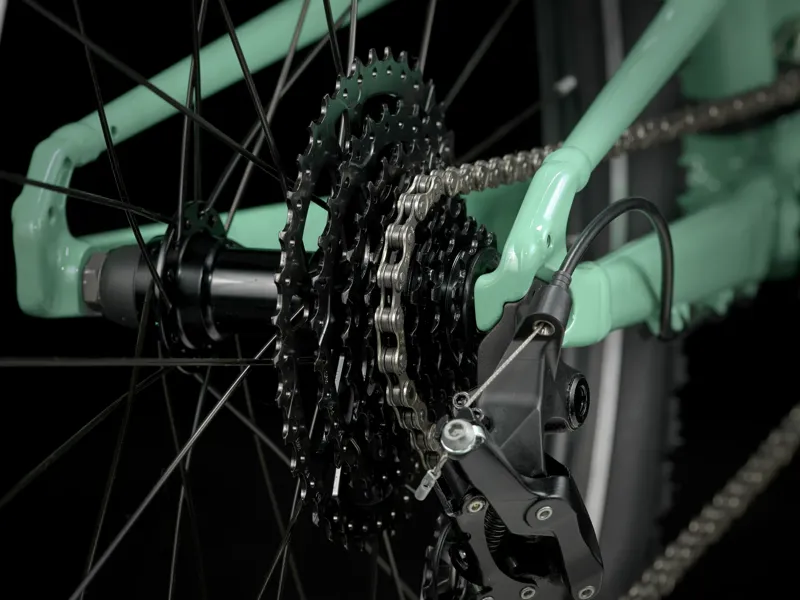 TREK Wahoo 24 Path Kids Mountain Bike in Blue Sage-7