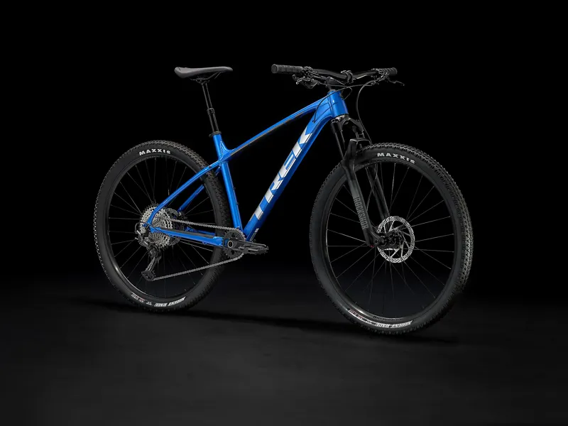 TREK X-Caliber 9 Hardtail Mountain Bike in Alpine Blue-10