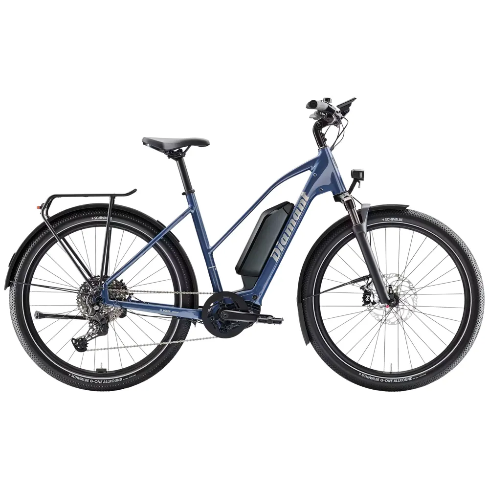 Team Cycles Diamant Zing Trip Plus Mid Step 545Wh Electric Hybrid Bike in Vergissmeinnichtblau Metallic | Interest FREE Finance & Online Refund Policy.