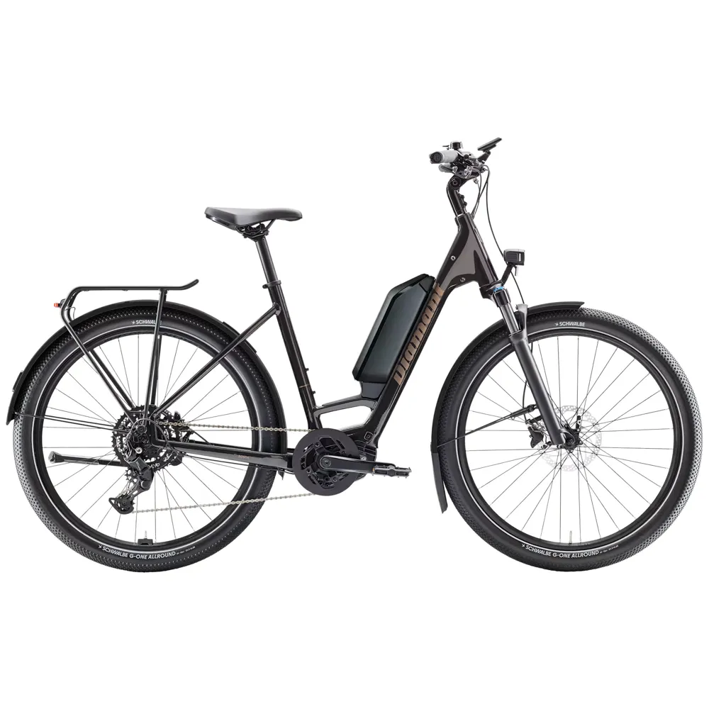 Team Cycles Diamant Zing Trip Core Low Step 545Wh Electric Hybrid Bike in Samtschwarz | Interest FREE Finance & Online Refund Policy.