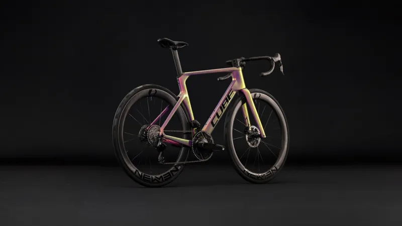 Cube Litening Aero C:68X Pro Road Bike in Beamfibre and Black-9