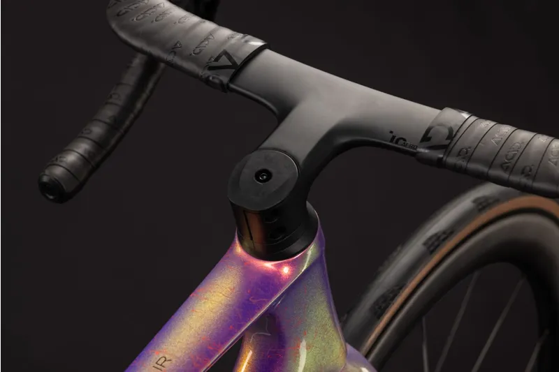 Cube Litening Air C:68X SLT Road Bike in Beamfibre and Black-5