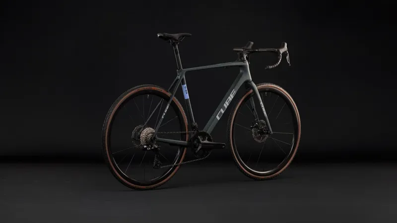 Cube Cross Race C:62 Race Cyclocross Bike in Carbon and Crisscross-9