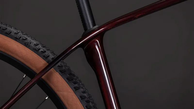 Cube Reaction C:62 Race Mountain Bike in Liquidred and White-4