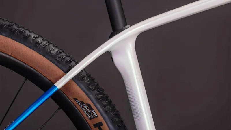 Cube Phenix C:68X SLX Mountain Bike in Teamline-6