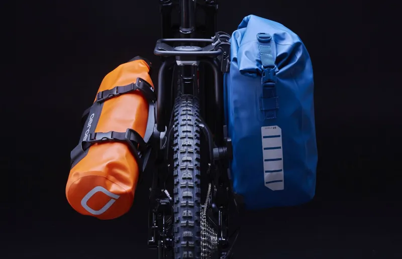 Aeroe Rear Pannier Rack in Black-4