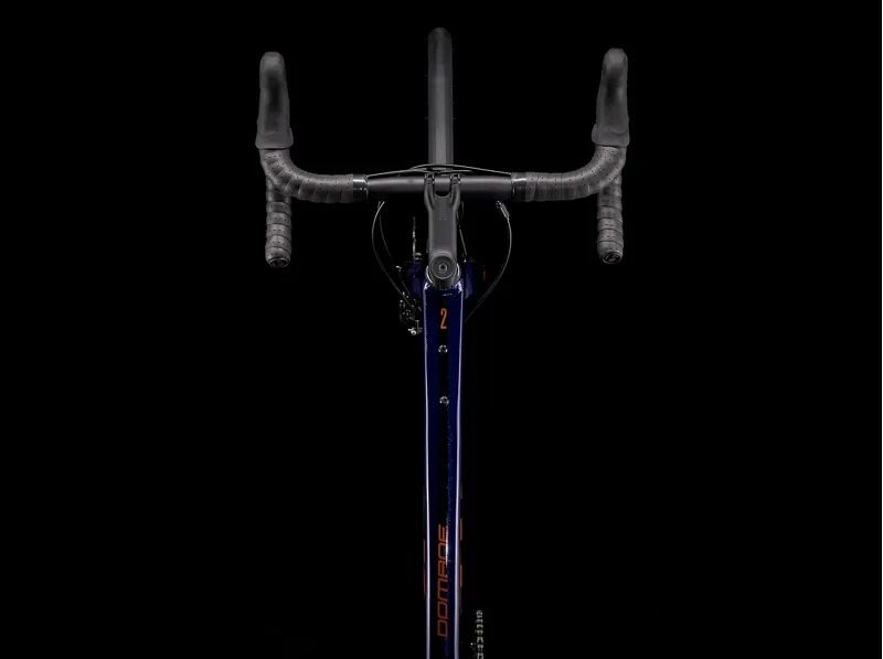 2022 Trek Domane AL 2 Disc Road Bikes Purple Abyss and Trek Black-4