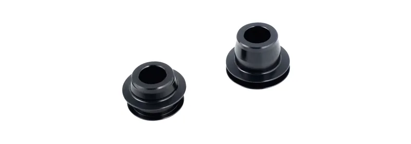 Bontrager 240 Disc 12 mm Front End Cap Pair in Black