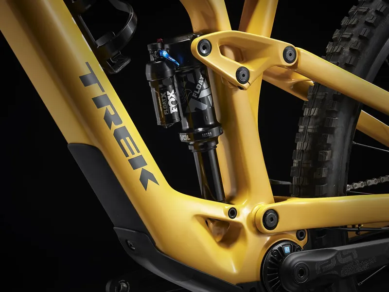 TREK Fuel EXe 9.7 SLX XT in Baja Yellow-3
