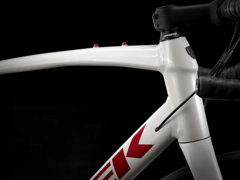 2023 Trek Domane AL 3 Disc Road Bike Crystal White and Trek Black-2