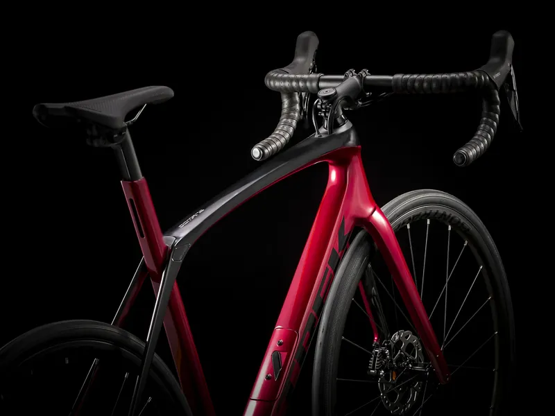 2021 Trek Domane SL 5 Disc Carbon Road Bike in Red-2