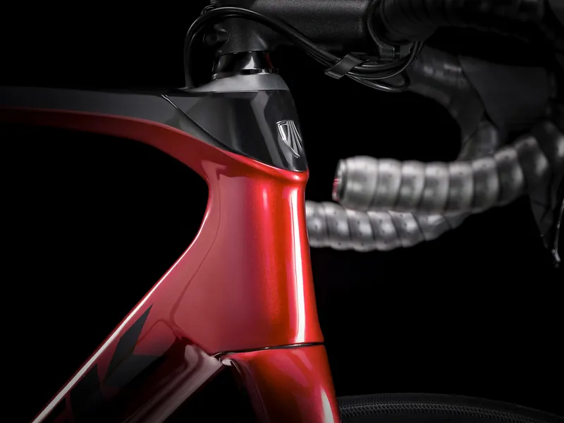 2021 Trek Domane SL 5 Disc Carbon Road Bike in Red-3