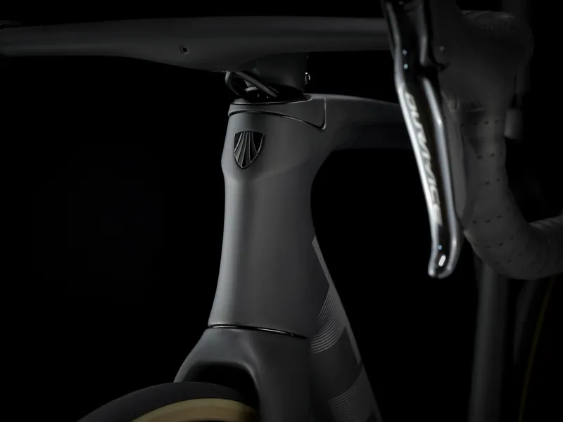 2021 Trek Emonda SLR 9 Disc Onyx Carbon-2