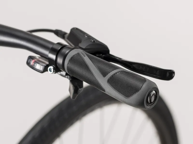 Trek FX 2 Disc Mens Hybrid Bike in Blue-2