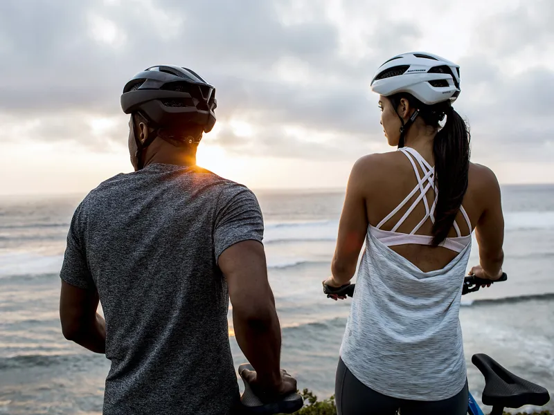 2021 Trek FX 3 Disc Mens Hybrid Bike in White-5