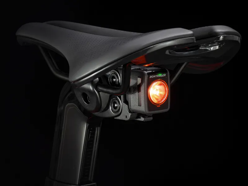 2021 Trek Madone SL 6 Disc Carbon Road Bike in Red-1