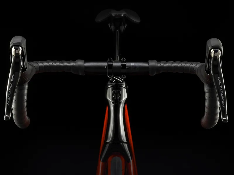 2021 Trek Madone SL 6 Disc Carbon Road Bike in Red-2