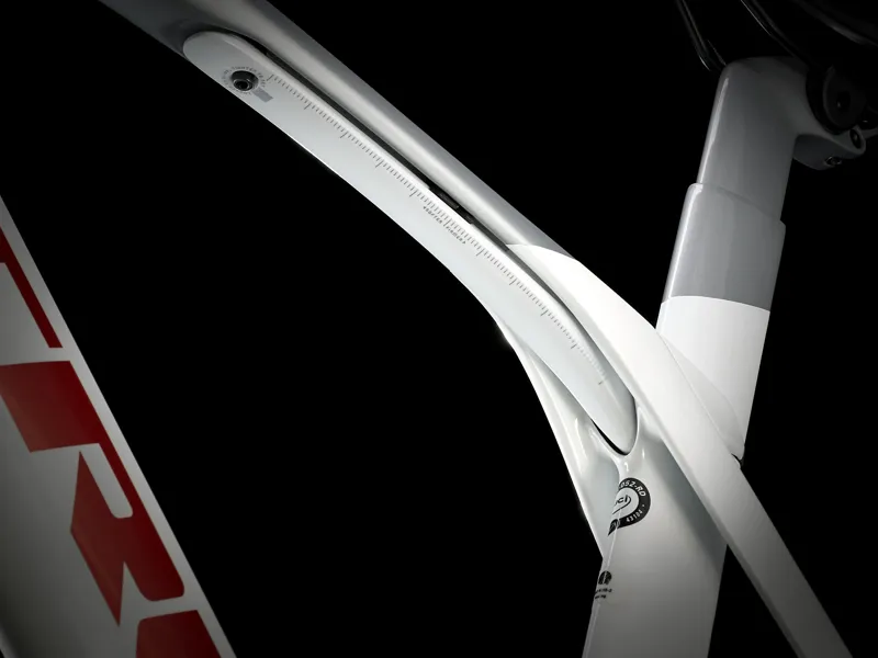 2021 Trek Madone SL 7 Disc eTap Crystal White and Quicksilver White-2