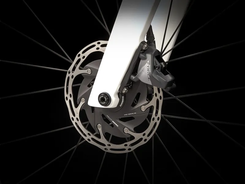 2021 Trek Madone SL 7 Disc eTap Crystal White and Quicksilver White-4