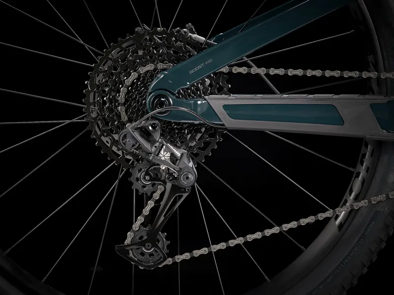 2021 Trek Slash 7 Full Suspension Mountain Bike Teal to Nautical Navy -2